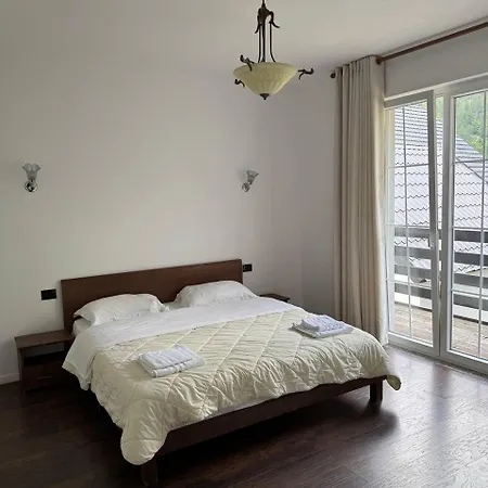 Sunhouse Hotel *