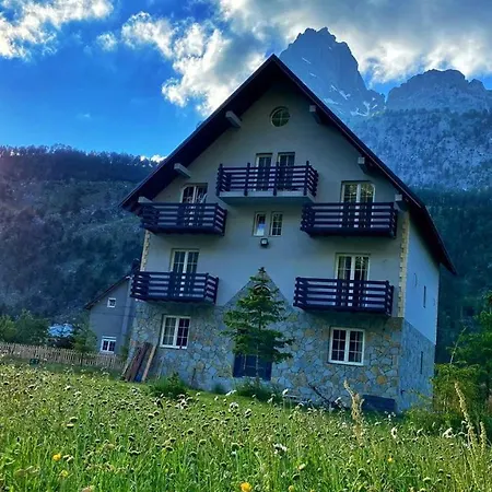 Sunhouse Valbona